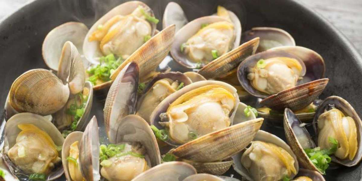 Benefits of Eating Steamed Clams