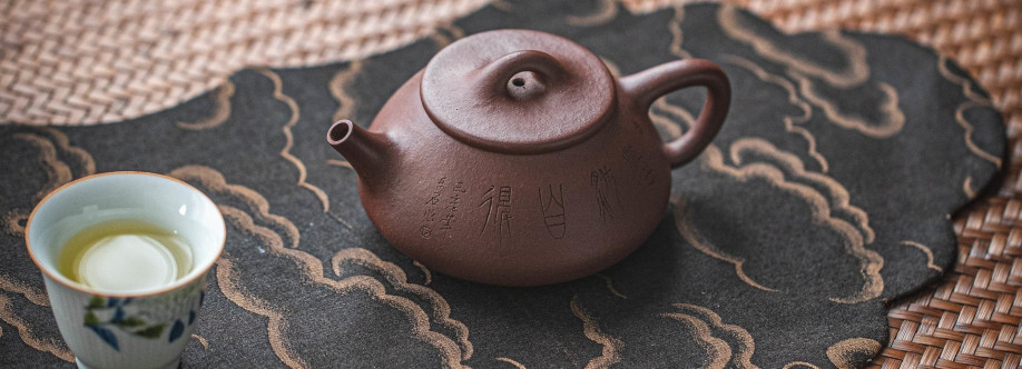 YiQin Tea House Cover Image