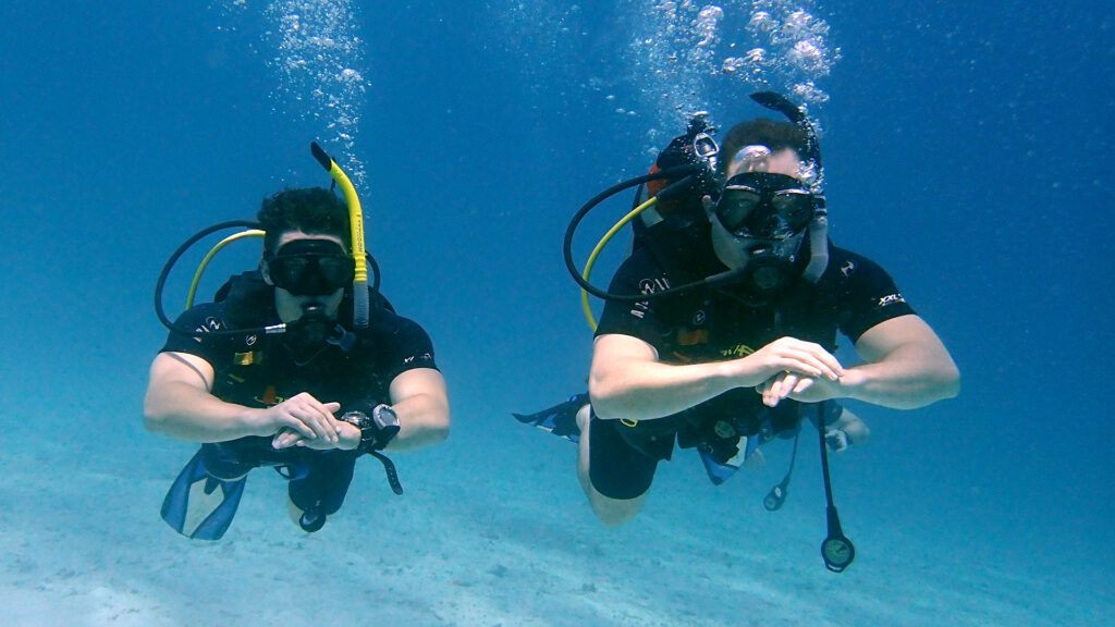 Scuba Diving Courses in Phuket’s World-Class Dive Sites