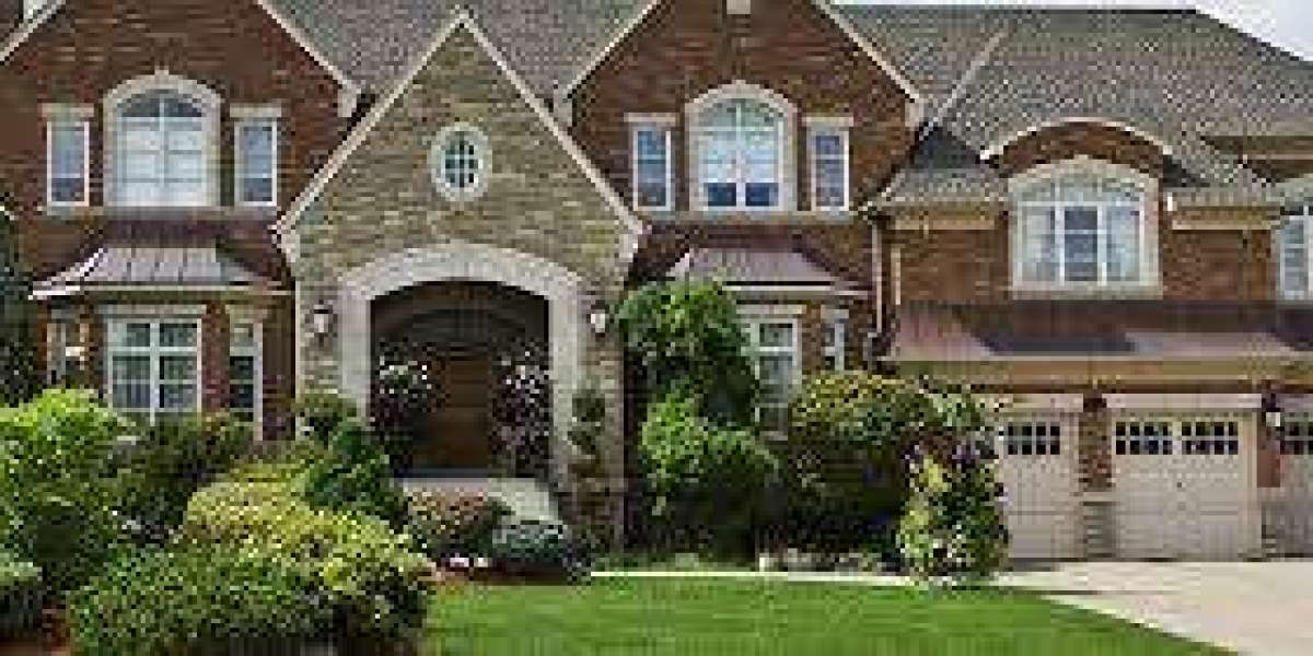 Real Estate Investment Strategies for Cash Flow: Realtor Waheed's Expertise in Mississauga