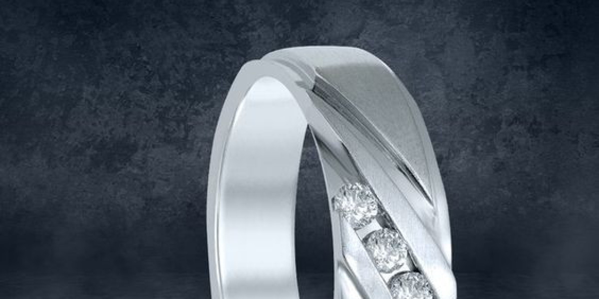 Exploring the Different Styles of Men's Designer Diamond Bands: A Guide to Elevating Your Look