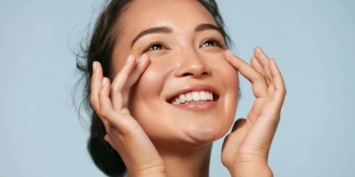 Achieving Radiant Perfection: The Korean Glass Skin Trend Decoded