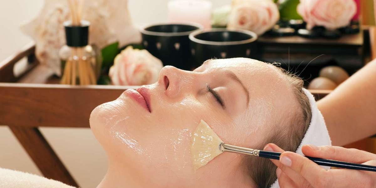 Unlock the Ultimate Convenience: Beauty Services at Home in Lahore