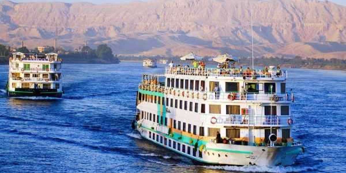 Luxuriating in the Mystique of Egypt: A Nile Cruise Odyssey
