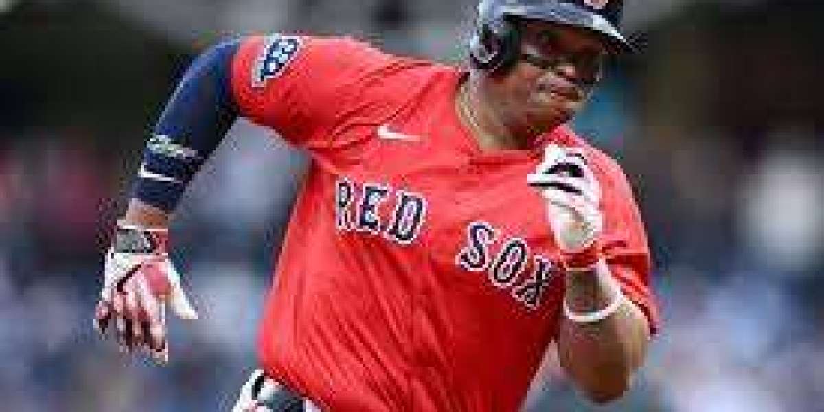 Sox indicator catcher Yasmani Grandal toward minimal league package