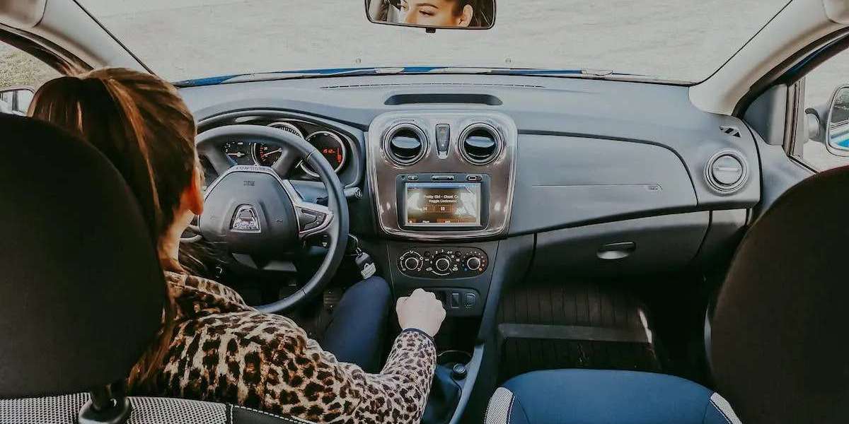 How to Keep Your Car in Top Condition During Your Driving Lessons
