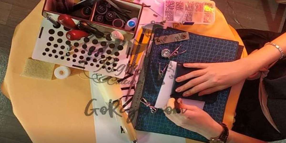 Artistic Living with Turkish Lamps and Handcrafted Rugs