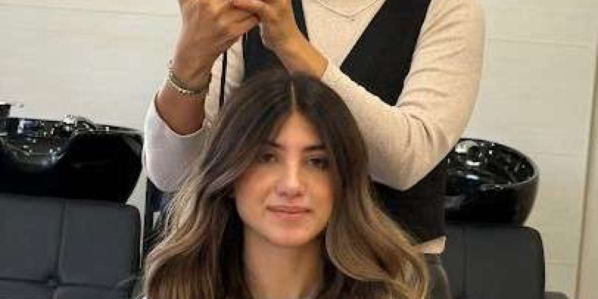 Discover the Ultimate Beauty Experience at the Leading Salon Marbella